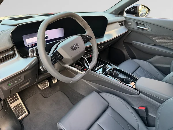 AUDI Q3 SUV e-hybrid (PHEV) (2026) — foto 4 van 23