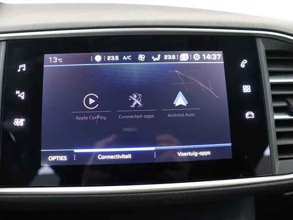 PEUGEOT 308 (2021) — foto 13 van 27