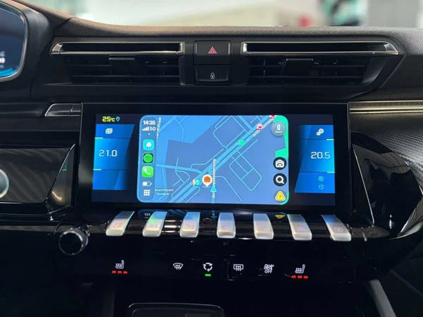 Peugeot 508 SW (2023) — foto 4 van 20