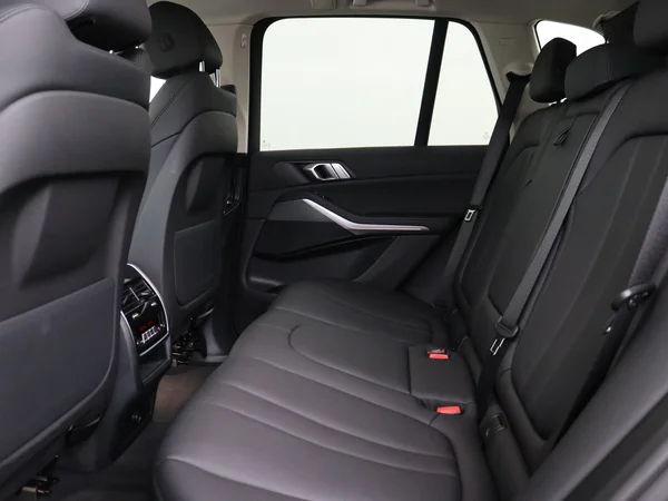 BMW X5 (2022) — foto 5 van 33