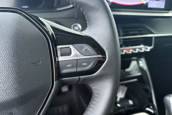 Peugeot 208 (2024) — foto 7 van 16