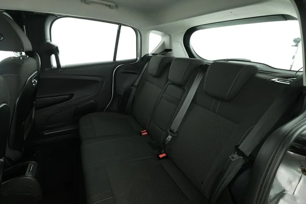 Ford B-Max (2017) — foto 5 van 16