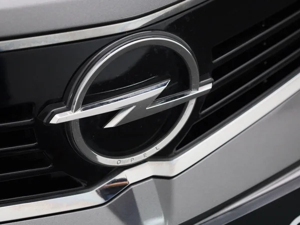 Opel Astra (2023) — foto 22 van 38