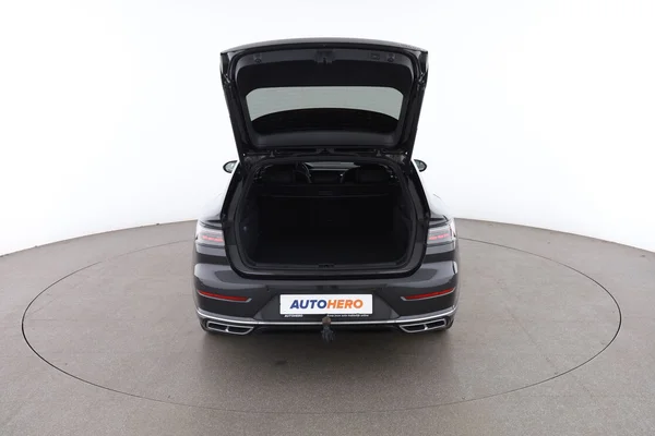 Volkswagen Arteon Shooting Brake (2022) — foto 7 van 16