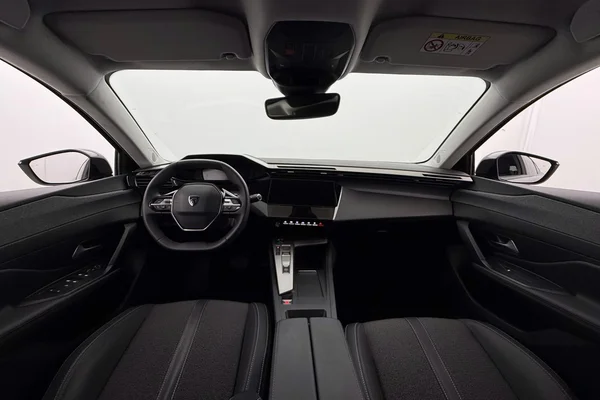 Peugeot 408 (2025) — foto 2 van 24