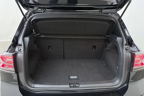 Volkswagen T-Cross (2025) — foto 17 van 21