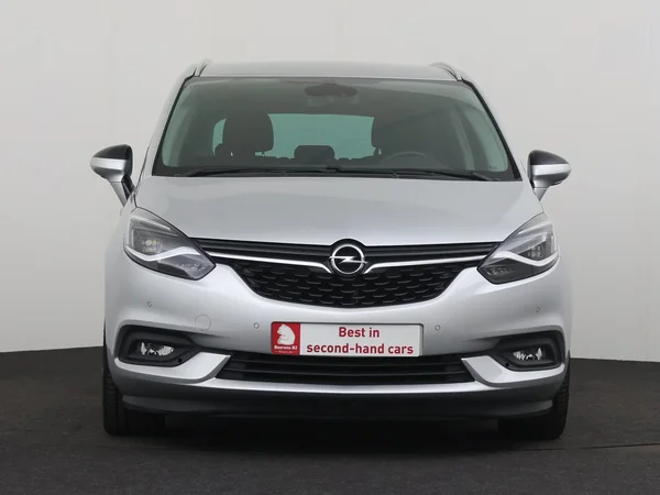 OPEL Zafira (2017) — foto 24 van 26