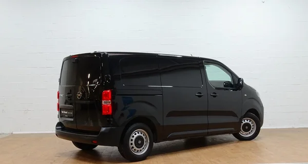 Opel Vivaro (2025) — foto 16 van 22