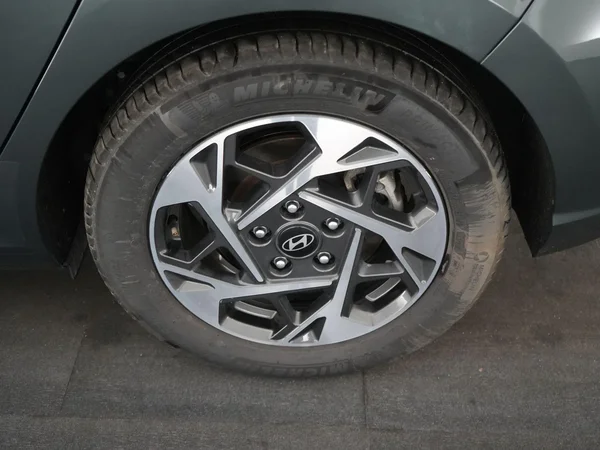 Hyundai i30 (2025) — foto 6 van 30