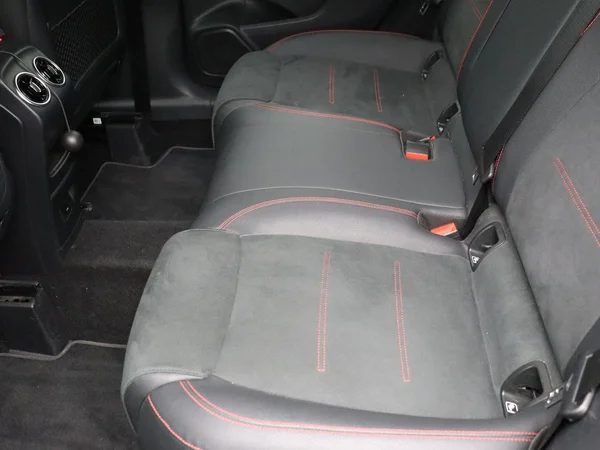 Mercedes-Benz B-Klasse (2021) — foto 15 van 24