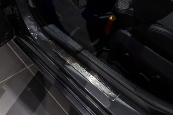 Mercedes-Benz C-Klasse (2023) — foto 19 van 32