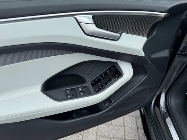 AUDI A6 Avant (2025) — foto 7 van 24