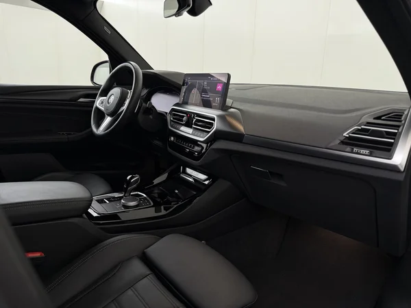 BMW X3 (2022) — foto 3 van 30
