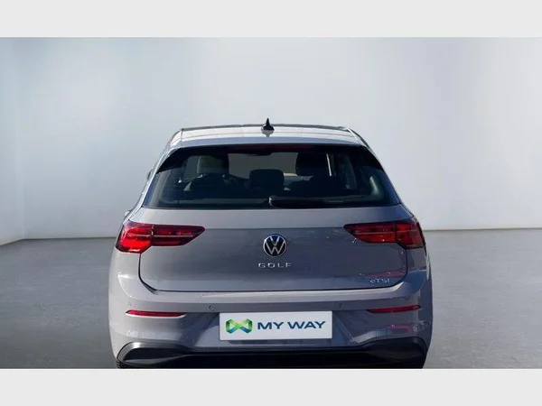 Volkswagen Golf VIII (2021) — foto 22 van 25
