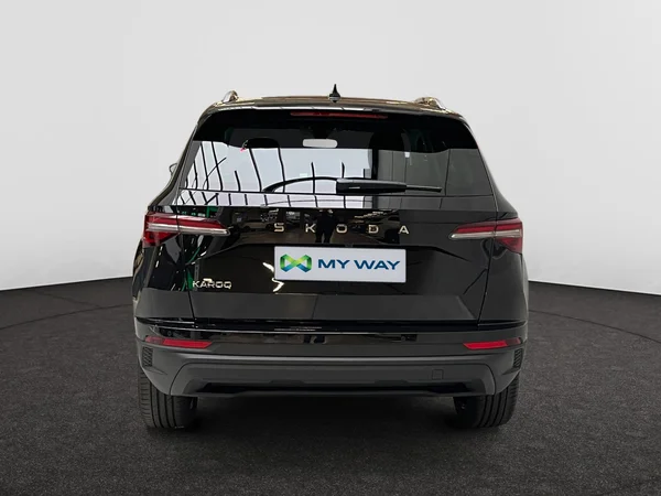 SKODA Karoq (2025) — foto 9 van 13