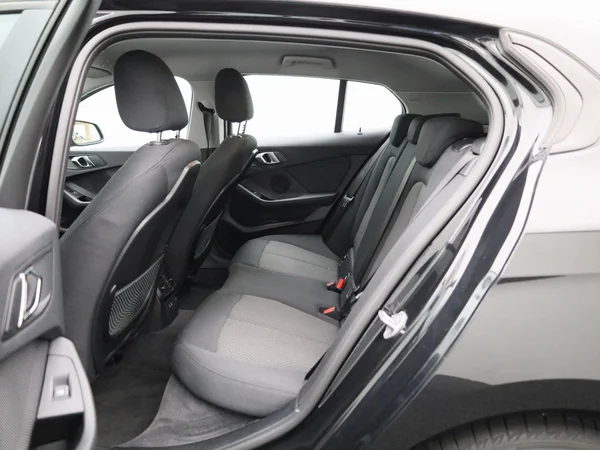BMW 1 Reeks (2022) — foto 2 van 43