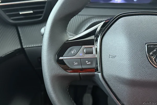 Peugeot 208 (2025) — foto 6 van 19