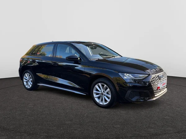 AUDI A3 Sportback (2022) — foto 18 van 18