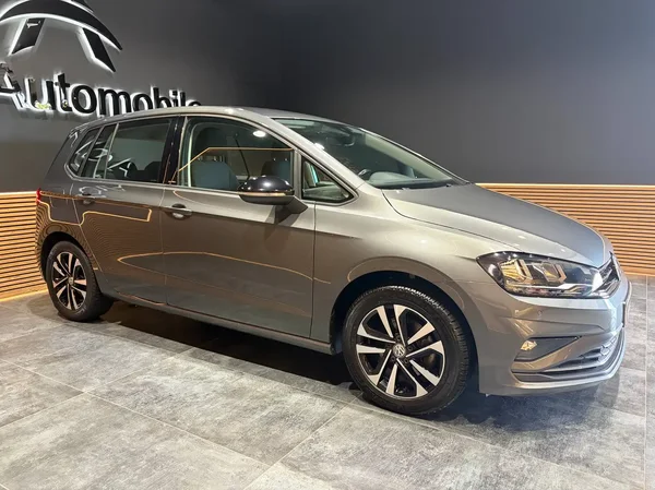 Volkswagen Golf (2020) — foto 19 van 28
