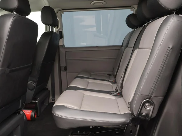 VOLKSWAGEN Transporter T6.1 1400 Caravelle Lwb Dsl (2020) — foto 7 van 27