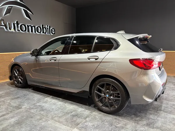 Bmw 118 (2023) — foto 16 van 25