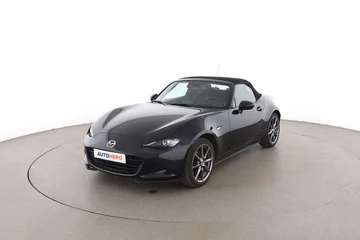 Mazda MX-5 49866628-99fe-4fce-8a33-b577869e390e