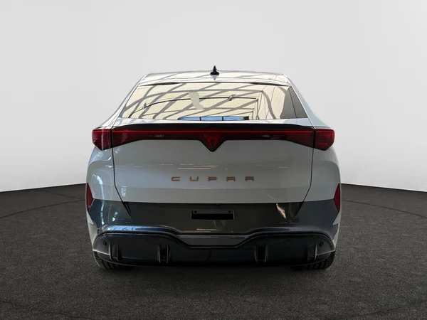 CUPRA Tavascan (2026) — foto 9 van 14