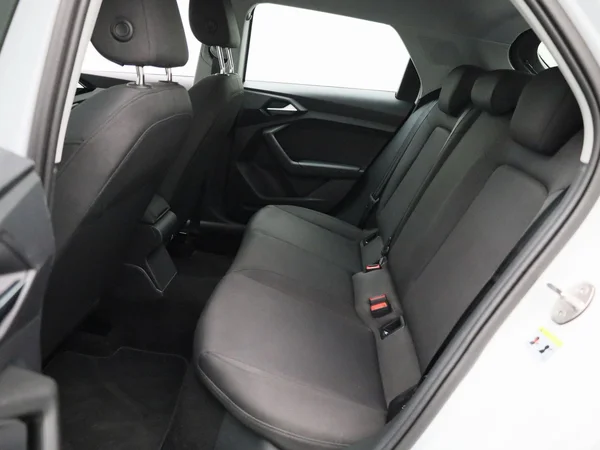 Audi A1 Sportback (2023) — foto 4 van 40