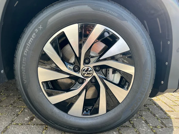 VOLKSWAGEN Tayron (2026) — foto 16 van 23