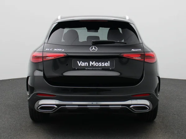 Mercedes-Benz GLC (2025) — foto 45 van 50