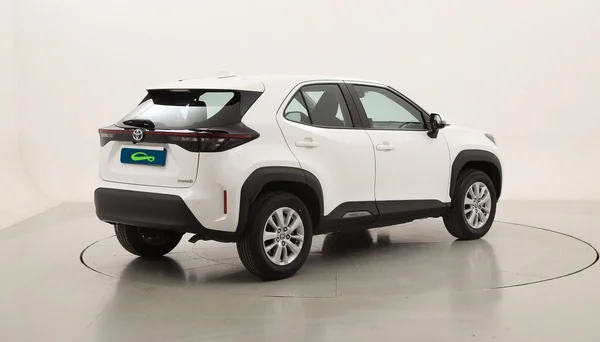 Toyota Yaris Cross (2022) — foto 22 van 26