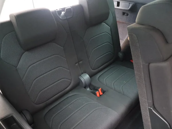 SKODA Kodiaq (2023) — foto 4 van 32