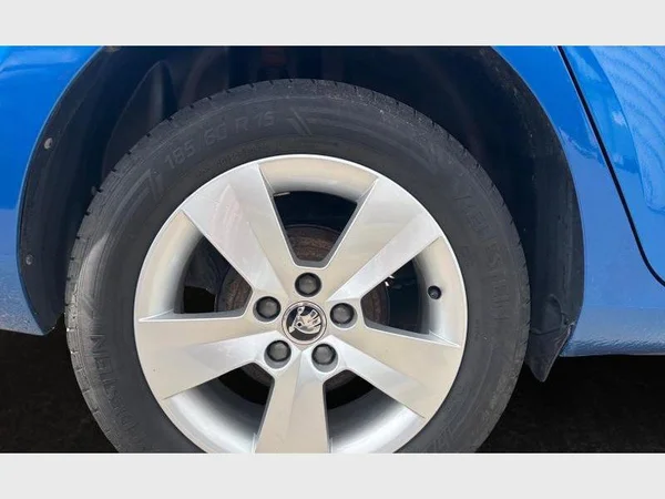 Skoda Fabia Combi (2018) — foto 15 van 23