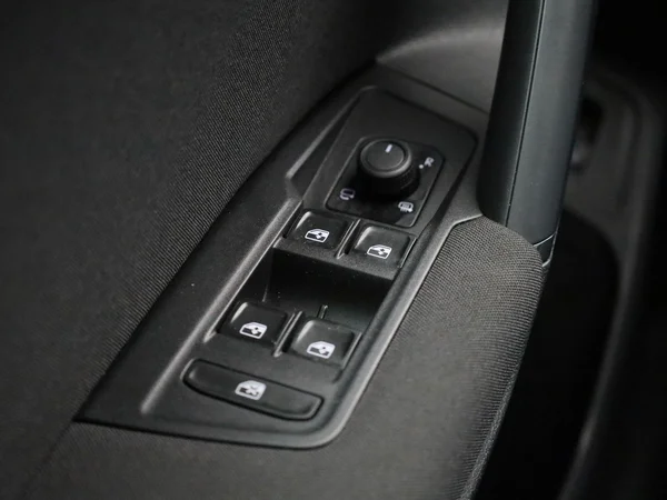 Volkswagen Tiguan (2022) — foto 25 van 39