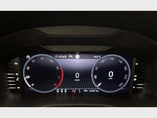 Skoda Karoq (2025) — foto 4 van 23