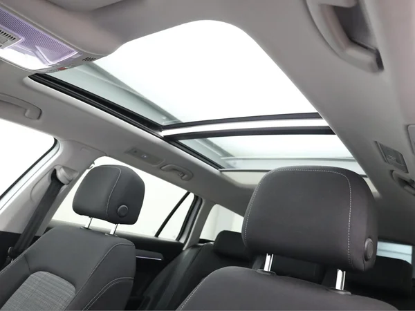 VOLKSWAGEN Passat Variant Dsl (2020) — foto 8 van 23
