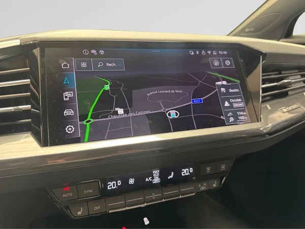 AUDI Q4 Sportback e-tron (2024) — foto 11 van 16