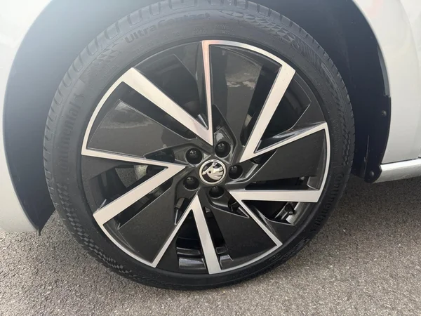 SKODA Scala (2024) — foto 15 van 22