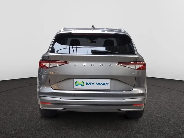 SKODA Enyaq (2024) — foto 15 van 16