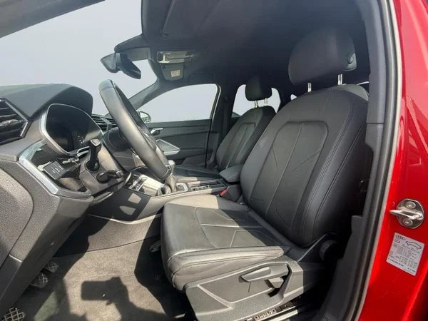 AUDI Q3 Sportback (2022) — foto 3 van 27