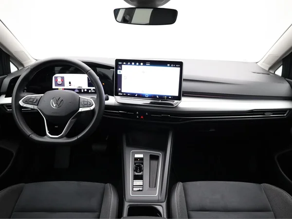 VOLKSWAGEN Golf VIII (2024) — foto 19 van 20