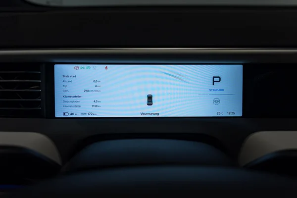 XPENG G6 (2025) — foto 19 van 38