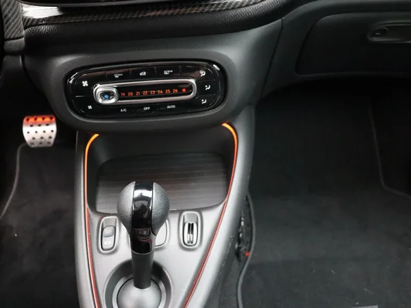 smart Fortwo (2024) — foto 10 van 25