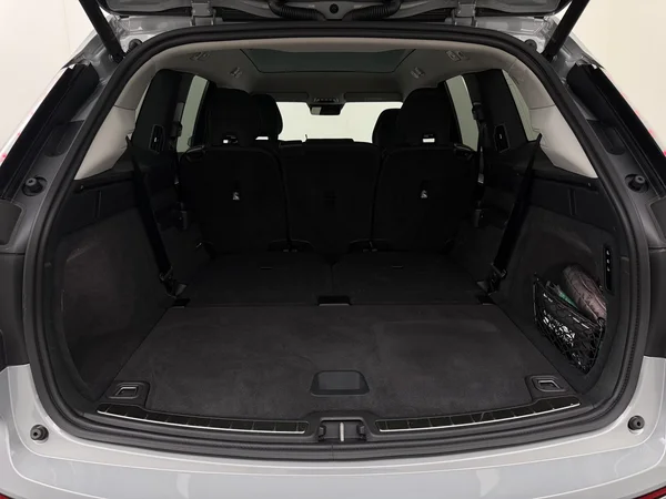 VOLVO EX90 (2025) — foto 8 van 32
