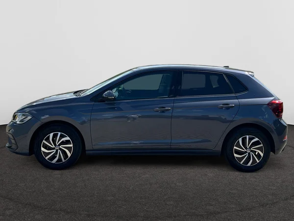 VOLKSWAGEN Polo (2023) — foto 24 van 24