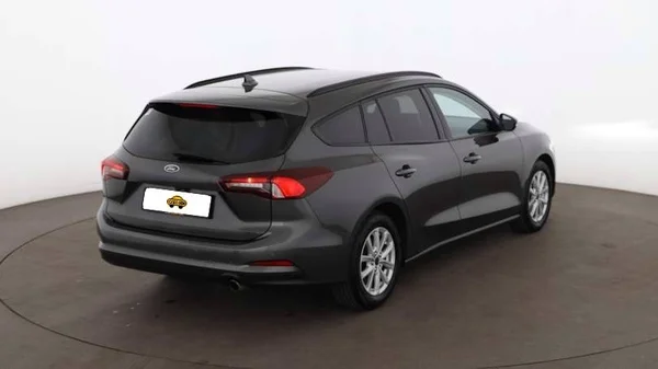 Ford Focus Sw (2022) — foto 46 van 48