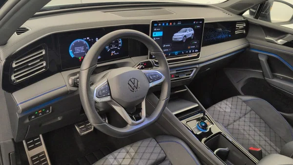 Volkswagen Tiguan (2025) — foto 15 van 22
