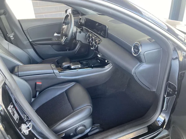 Mercedes-Benz CLA (2022) — foto 21 van 22