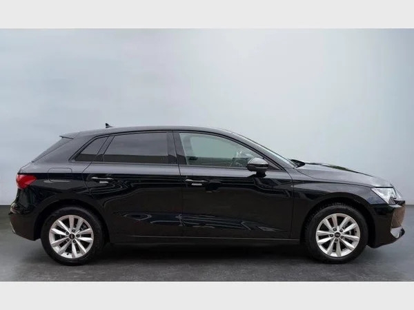 Audi A3 Sportback (2026) — foto 23 van 28