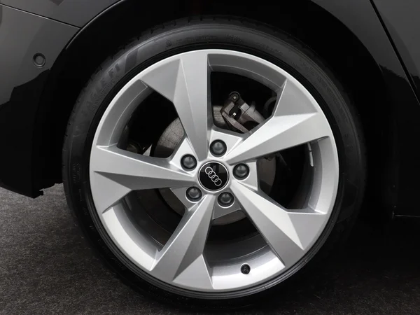 AUDI A3 Sportback (2025) — foto 14 van 18